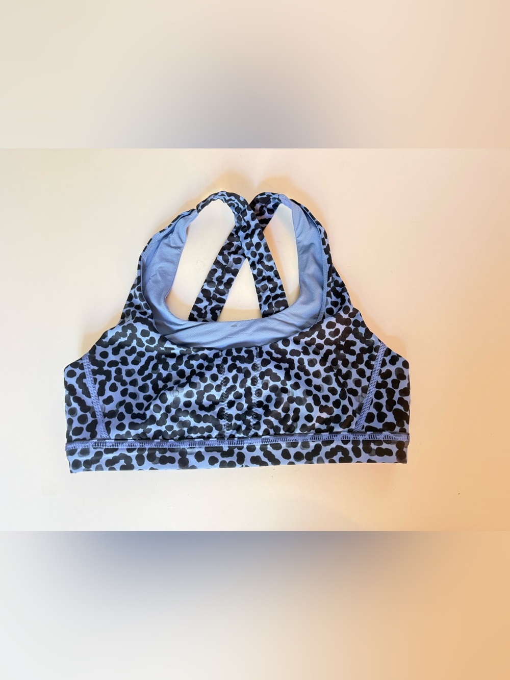 lululemon athletica Blue and Black Leopard Print Cross-Back Sports Bra Size 8
